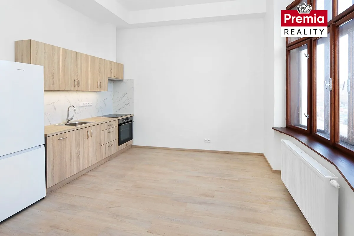 Pronájem bytu 2+kk 43 m²